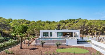 Villa Lightfalls at Las Colinas Golf & Country Club