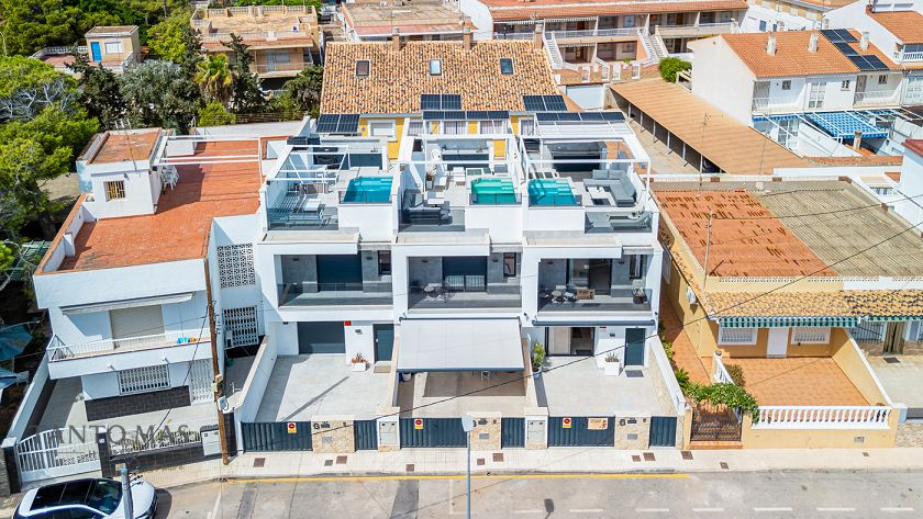Move in Ready - Semi-detached house 100m from the beach - Torre de la Horarada